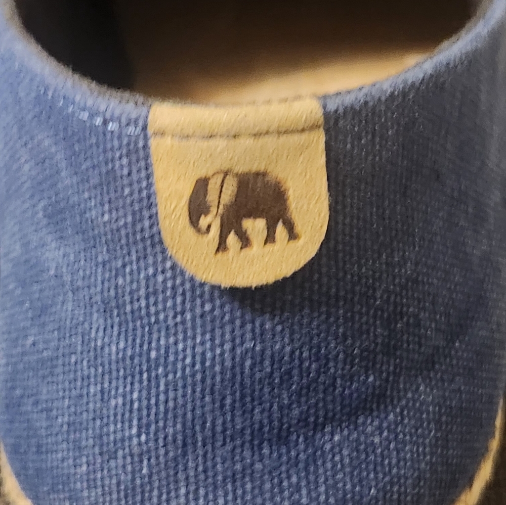 PATARA MEN,S BLUE SLIP-ON Shoes with Mushroom Embroidery Size 9. NWOT. - Picture 5 of 11